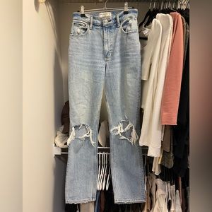 Abercrombie & Fitch high-rise denim jean